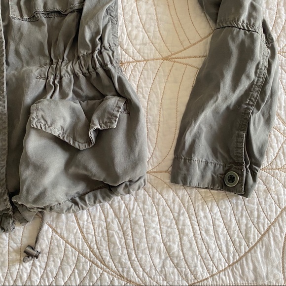 5/$35🍑 RICKI’S Tencel Utility Jacket - Picture 4 of 6